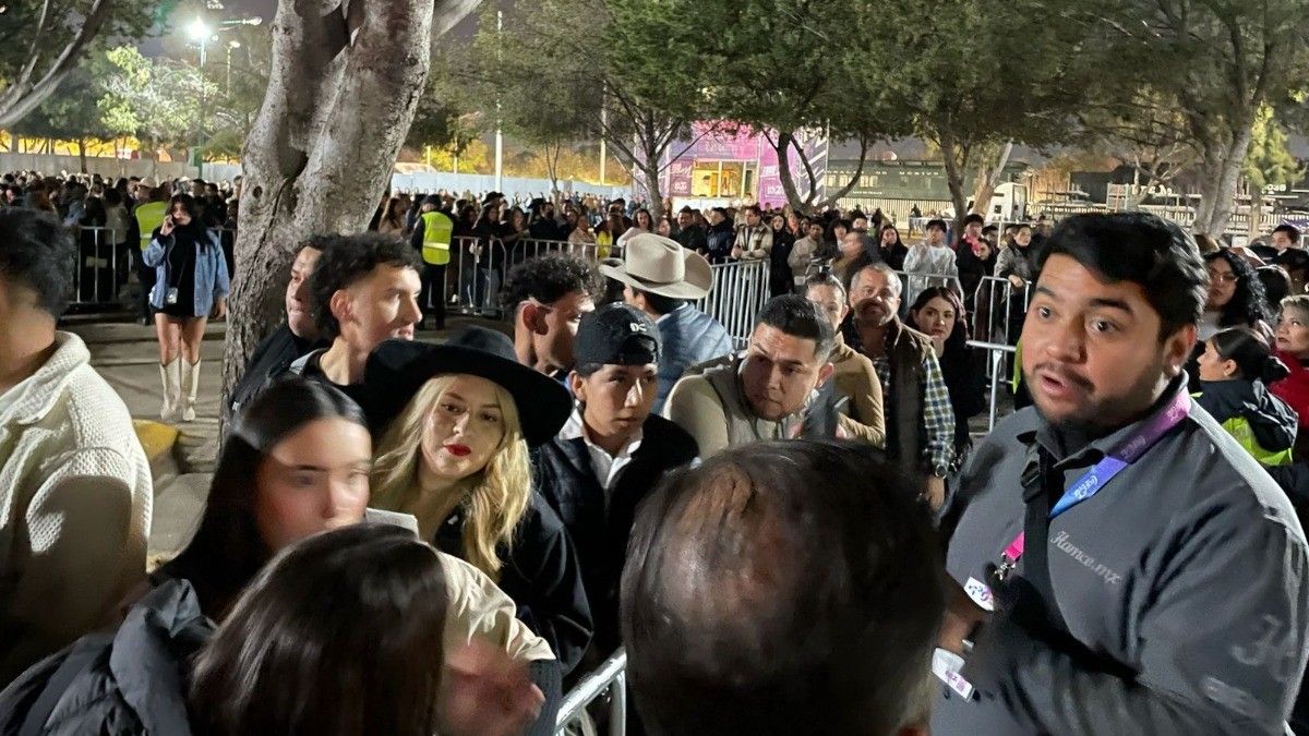 ¡Se quedan afuera! Fila Cero de Foro Mazda registra caos en primer día de conciertos