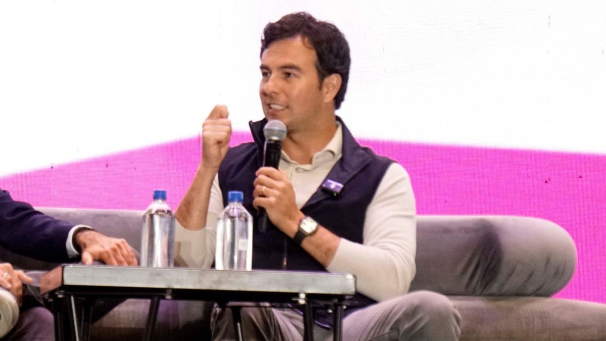 ¡Sin temor a nada! ‘Checo’ Pérez inspira a miles de leoneses