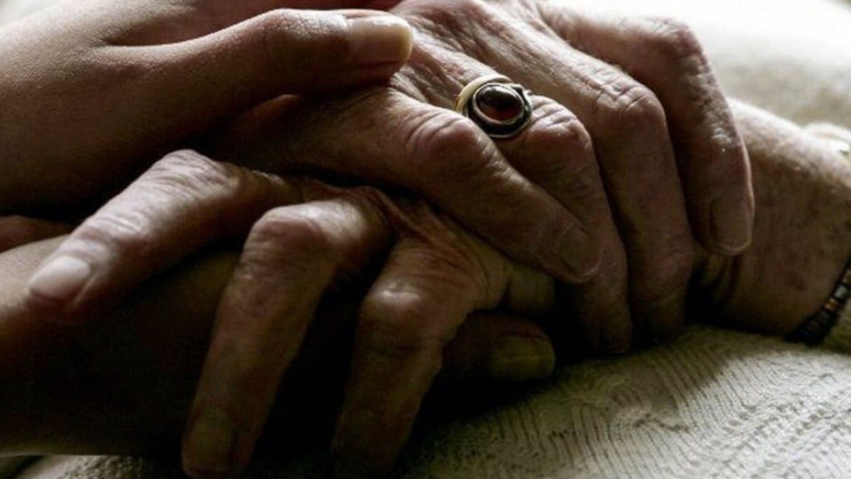 Trámites a seguir si un familiar muere en casa