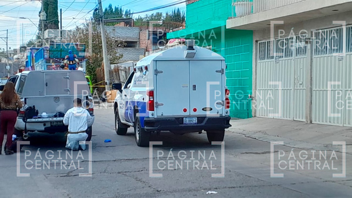 ¡Al lado de un juego mecánico! Abandonan cuerpo en una caja, lo llevaban en un ‘diablito’