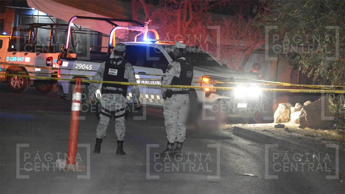 Guardia Nacional encuentra un cuerpo encobijado en medio del camino a Alfaro