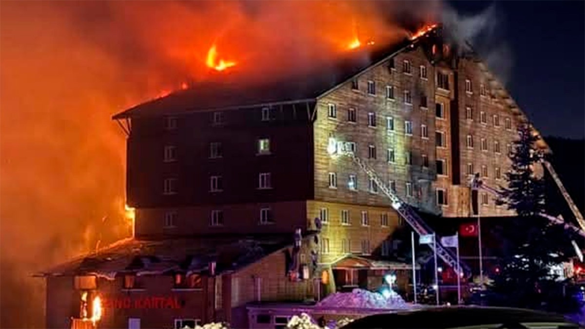 VIDEO Incendio en hotel deja al menos 76 muertos y decenas de heridos