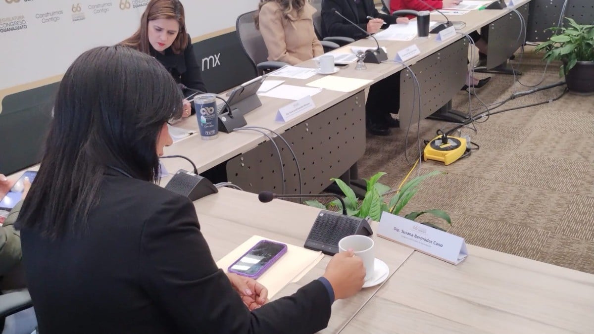 Exige Morena a diputada del PAN disculparse por apoyar dicho de Trump