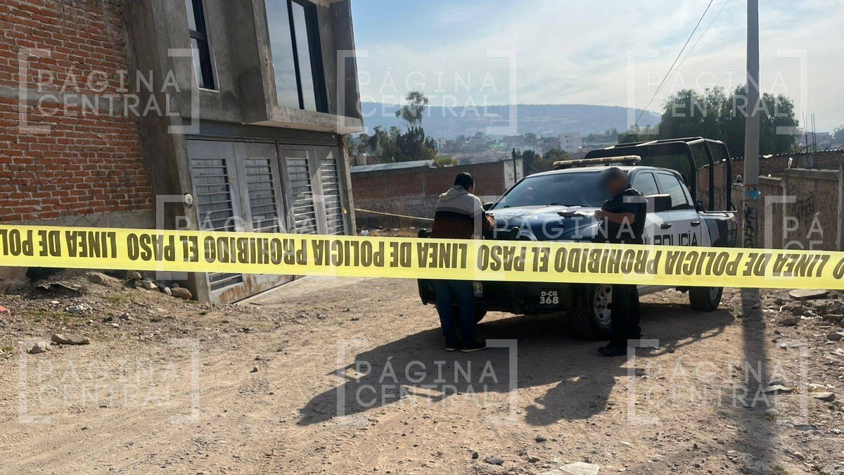 Vecinos de San Isidro Labrador observan un bulto en llamas y al acercarse ven un cadáver