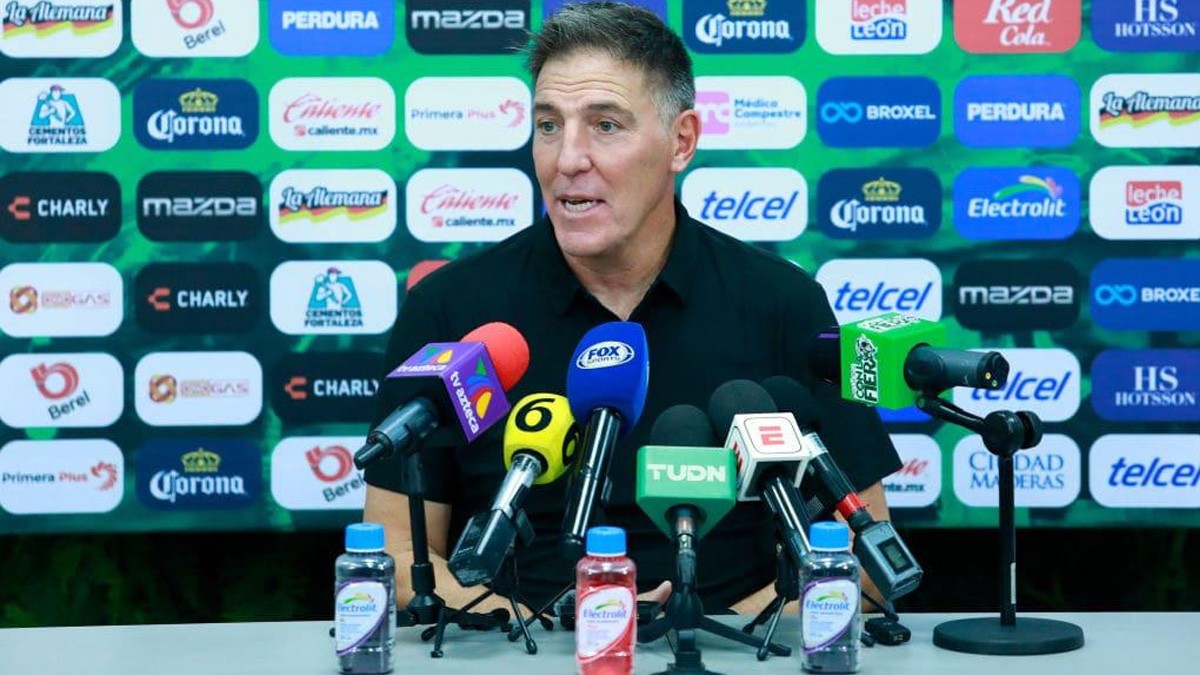 'Debemos conectar más con James': Eduardo Berizzo