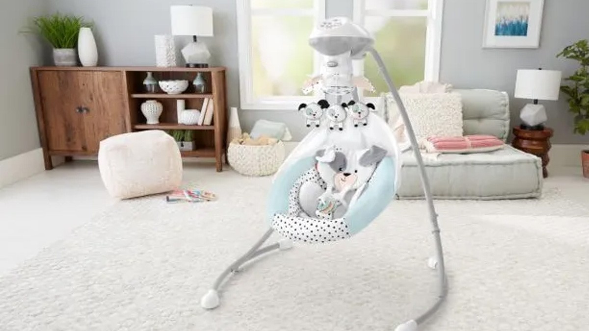 ¡Alerta! Profeco llama a revisión silla mecedora por riesgo de asfixia para los bebés