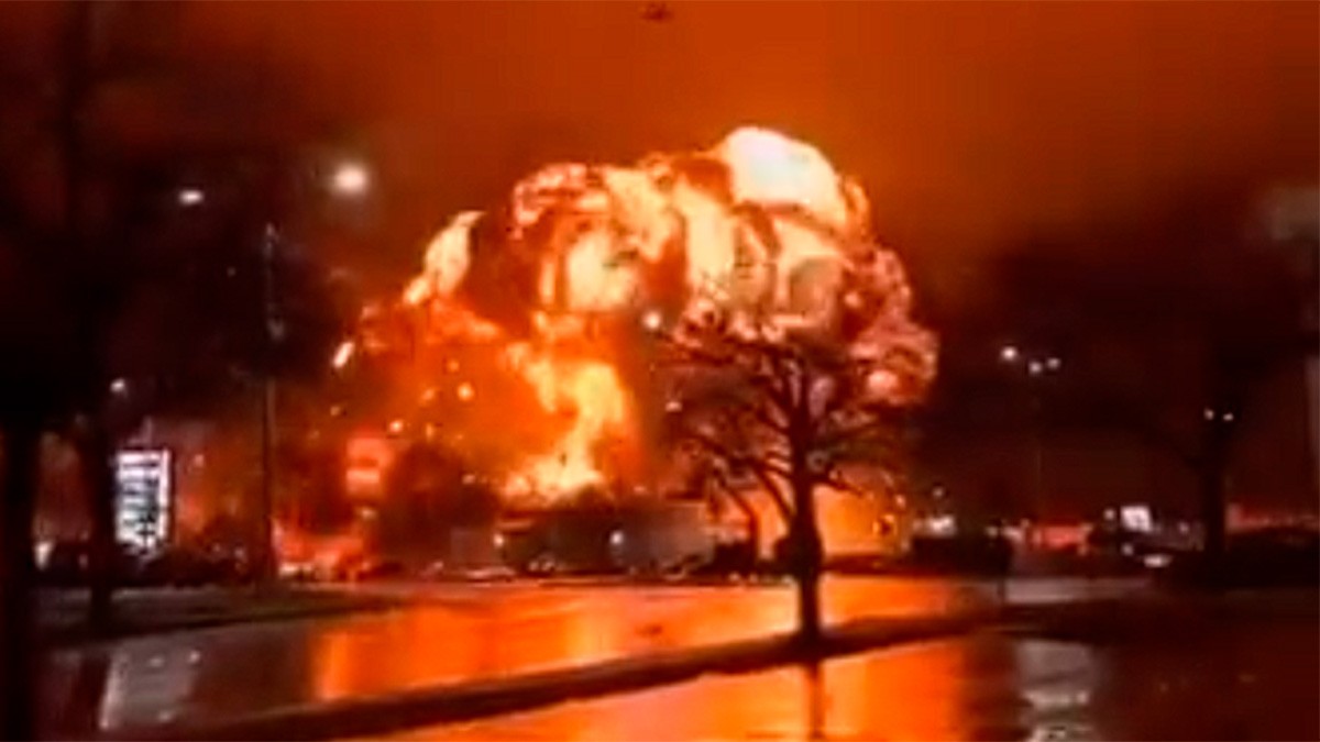 Se estrella aeronave en zona urbana de Filadelfia