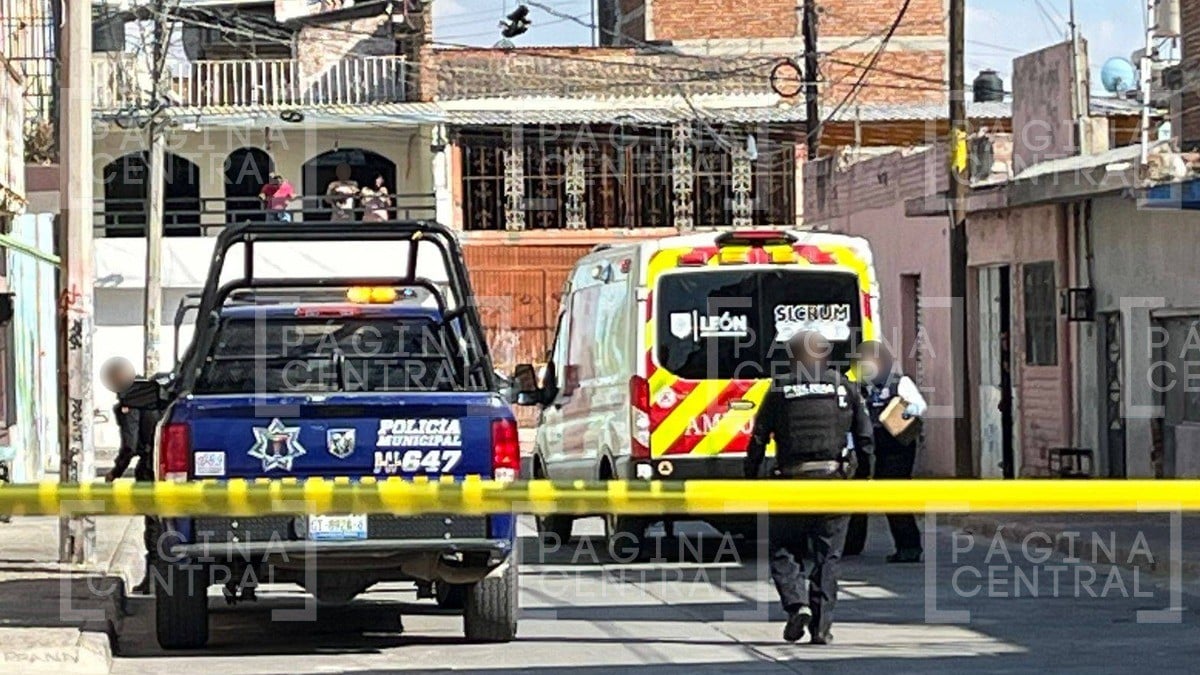 Tocan la puerta en una casa de El Coecillo y al salir lo asesinan a balazos