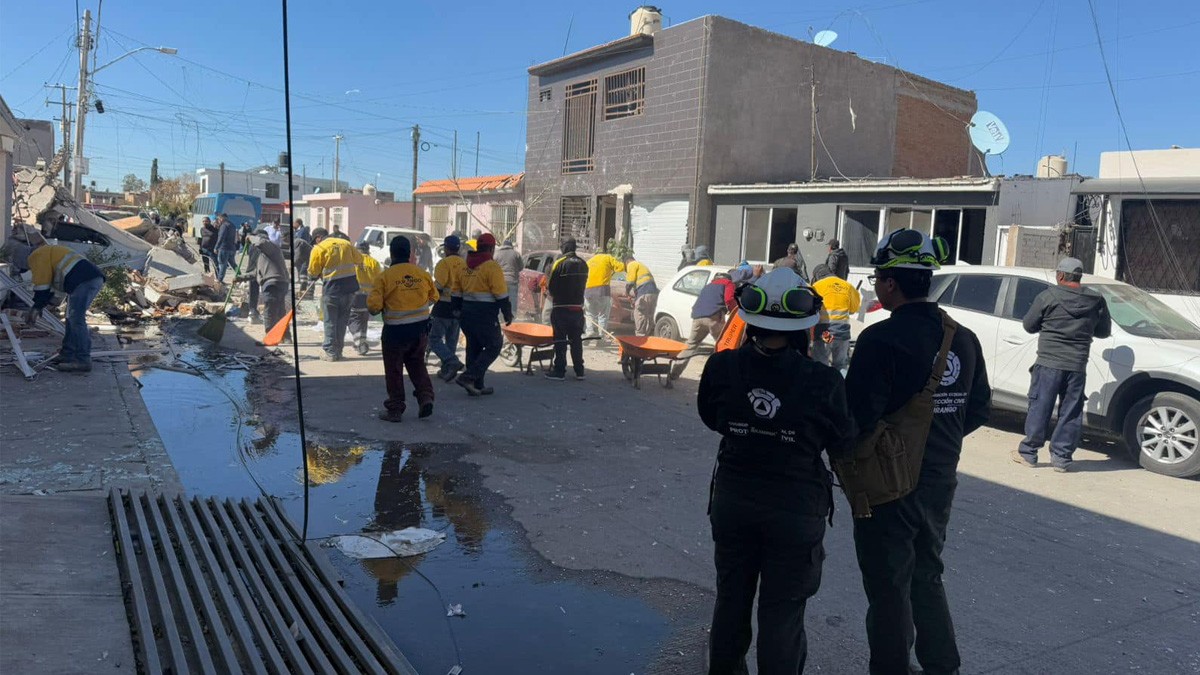 Explosión destruye una casa y deja un muerto y dos heridos; hay otras 50 viviendas dañadas