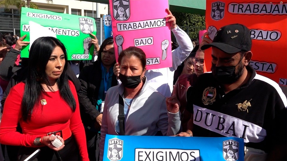 Trabajadores del HRAEB laboran bajo protesta; denuncian que no tienen ni paracetamol