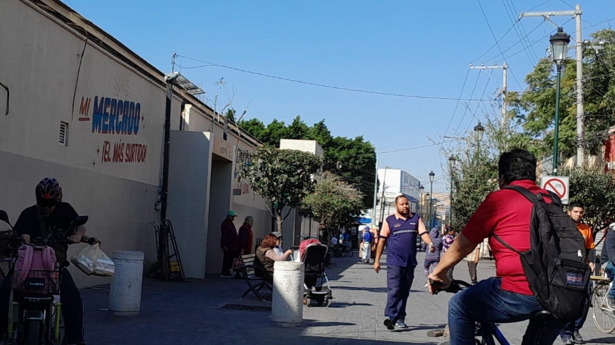 ¡Sin avisar! Desalojan a más de 50 comerciantes del mercado San Francisco del Coecillo