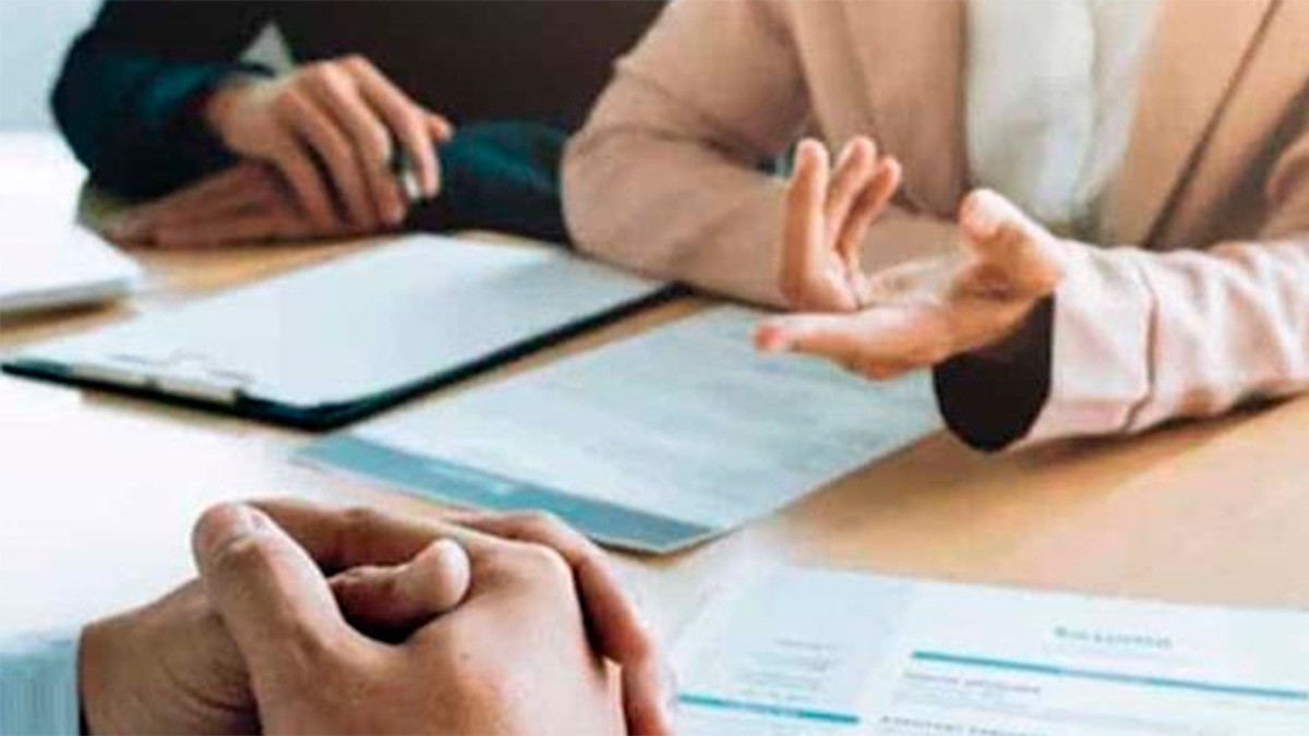 ¿Puedes asegurar a tu pareja en el IMSS sin estar casado? Aquí te explicamos cómo