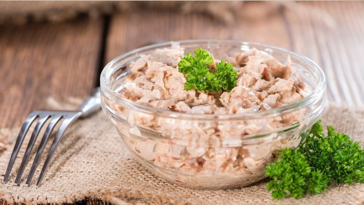 Retiran atún enlatado por riesgo de botulismo, se vendía en Costco y Walmart