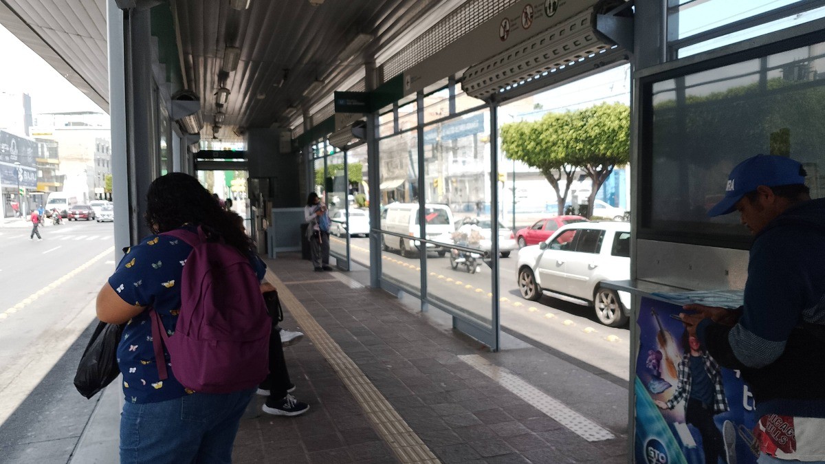 Entregan 660 tarjetas de la beca de transporte en León; ¿ya tienes la tuya?