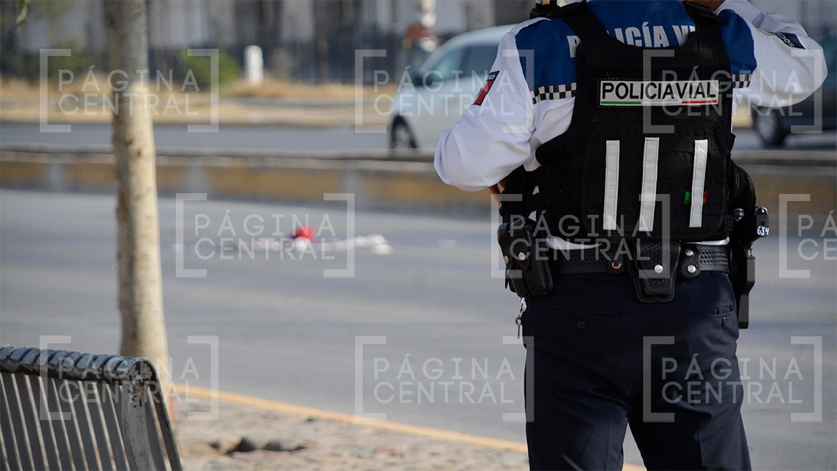 Atacan a balazos a limpiaparabrisas en el bulevar Timoteo Lozano