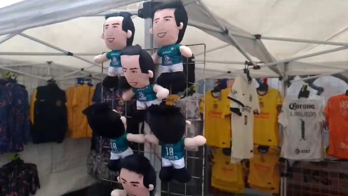 Despierta James furor esmeralda 