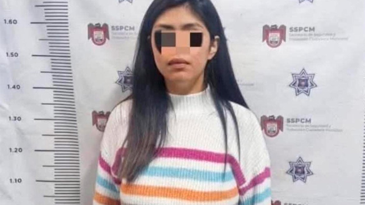 Mujer se entrega a la policía tras abandonar el cuerpo de su bebé muerto en la calle