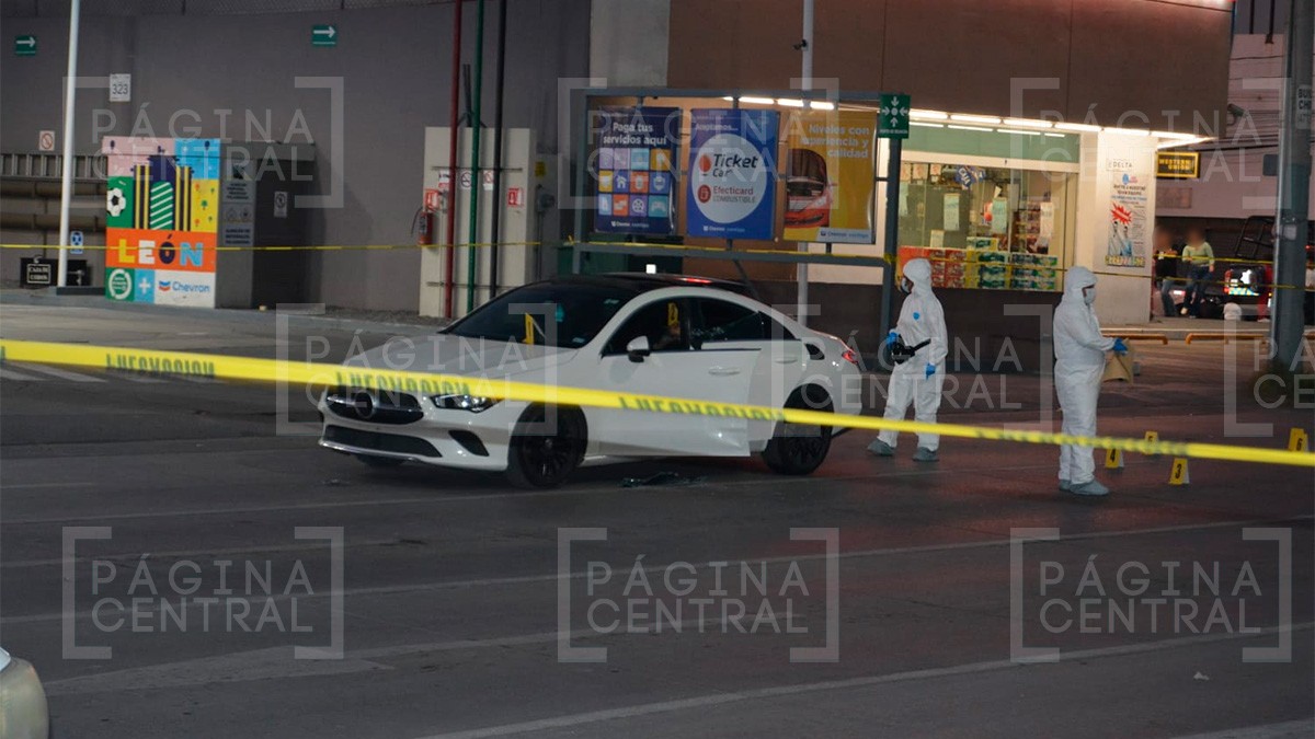 Esperaba el cambio de luz en el semáforo del bulevar Delta y fue asesinado en su carro