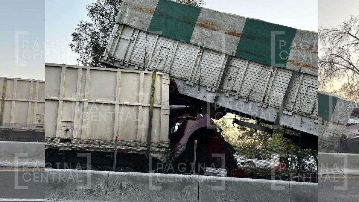 ¡Encontronazo triple! Chocan 3 camiones de carga en la Celaya-Salamanca, un herido grave