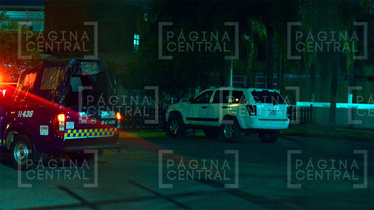 Balean a dos jóvenes y mueren en la camioneta que los llevaba a recibir atención médica