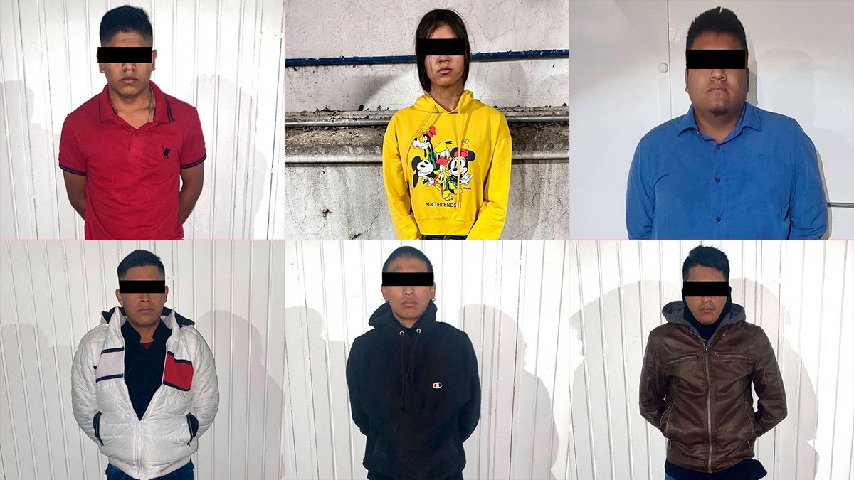 Llevaban un arsenal en su camioneta, la Policía los descubre en los límites con Jalisco