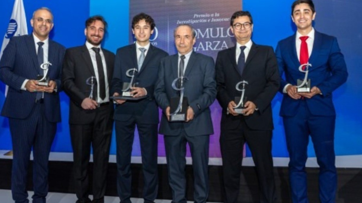 Tec de Monterrey reconoce la excelencia en investigación y ciencia