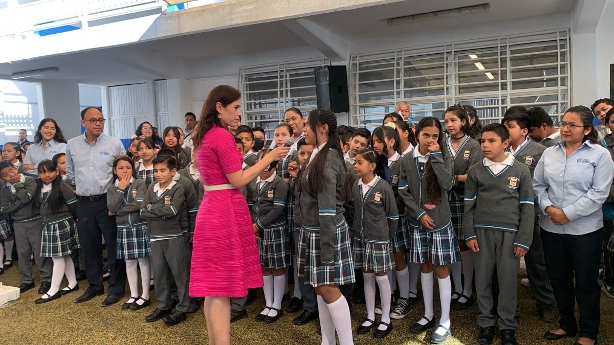 ¿Estudias prepa, secundaria o primaria? ¡Apúntate para una Beca León!