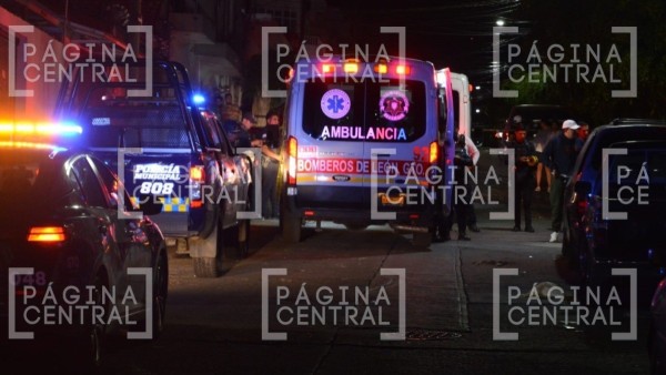 Jóvenes que platicaban fueron atacados a balazos en Vista Hermosa; dos están graves