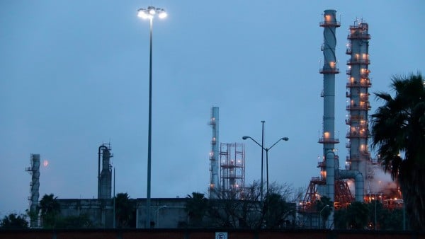 Temen que haya aranceles al petróleo