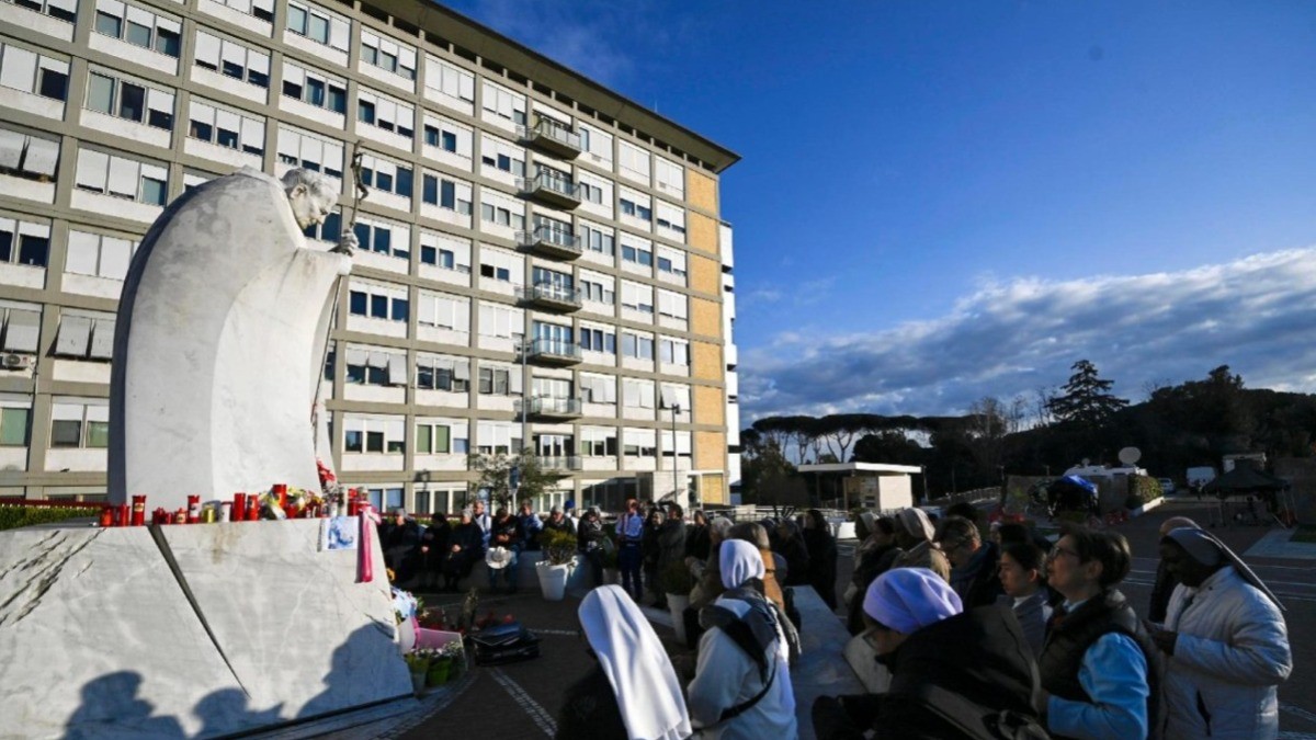 ¡Horas cruciales para el papa Francisco! Este es el último reporte médico