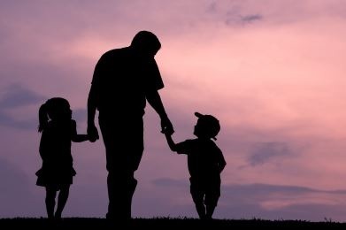 Familias de Guanajuato podrían decidir el orden de apellidos de hijos, conoce la propuesta