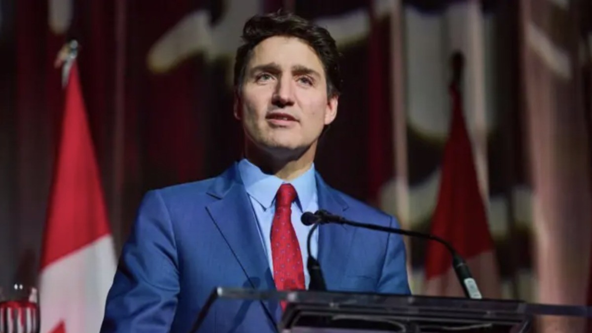 Anuncia Trudeau aranceles de represalia contra EU