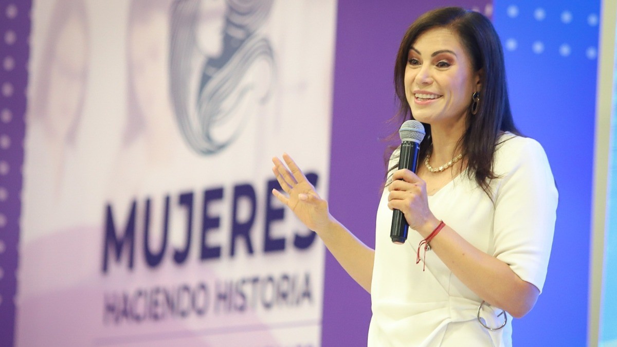 Ale Gutiérrez destaca el impacto del liderazgo femenino en León