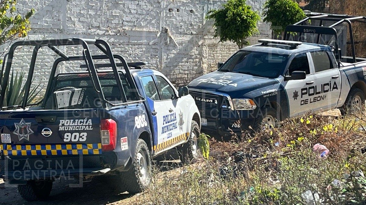 Estaba sentado afuera de su casa en Montañas del Sol y llegan a balearlo