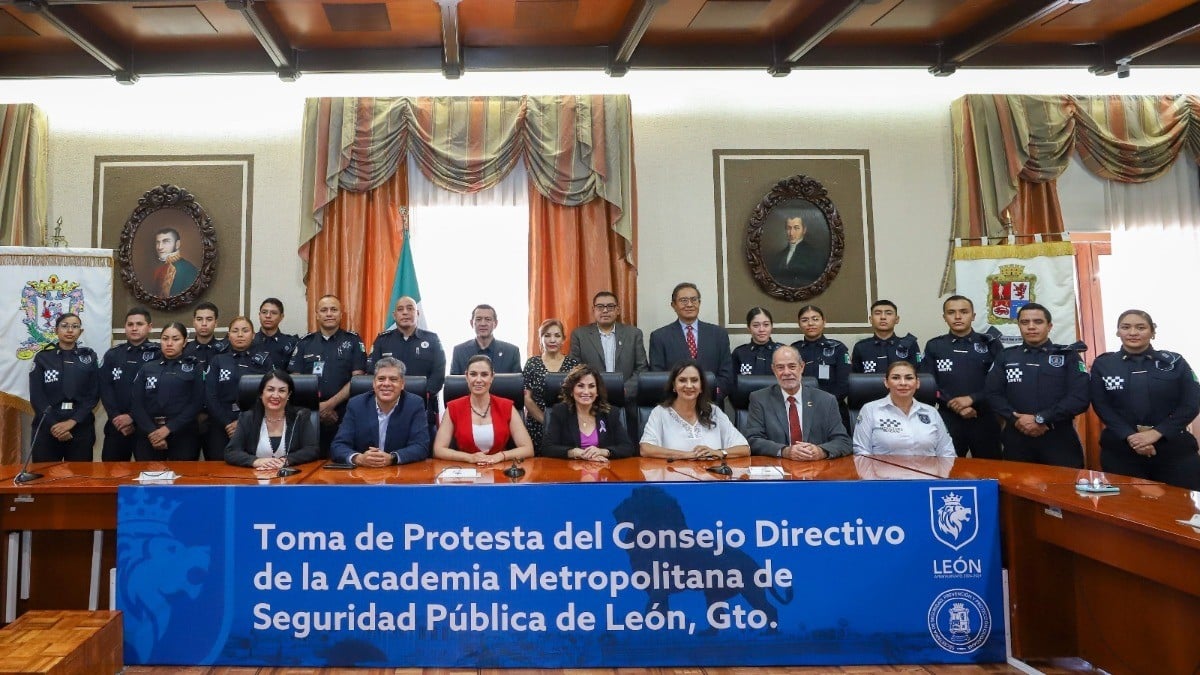 Ale Gutiérrez refuerza la seguridad en León con mejor preparación para cadetes