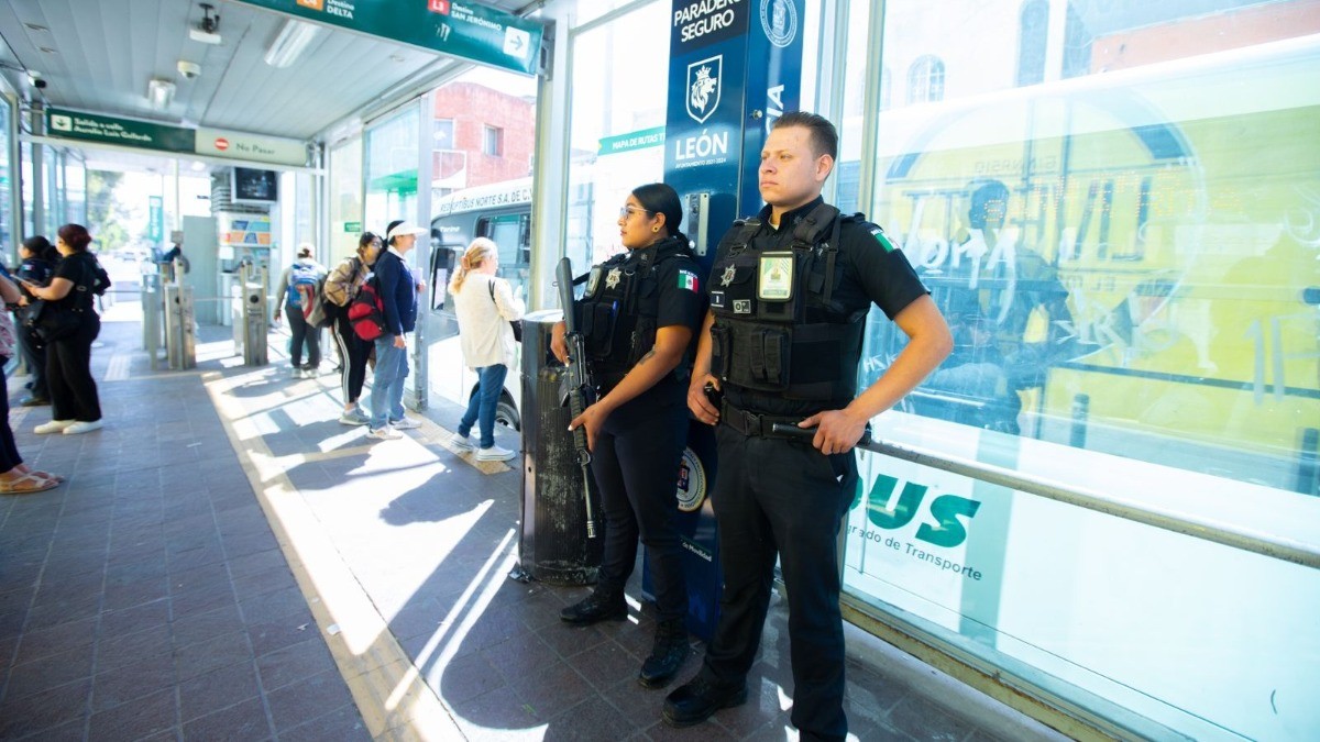 León refuerza la seguridad con botones de emergencia en todas las unidades del SIT
