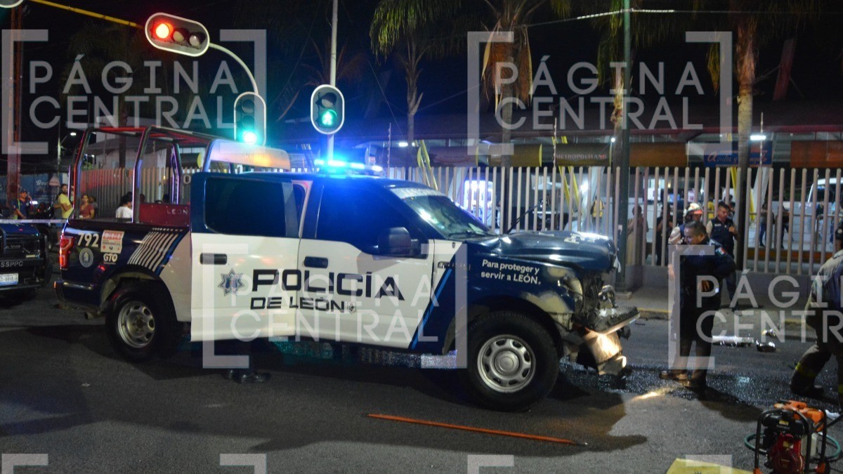 Gobierno municipal asegura apoyo a lesionados en choque con patrulla