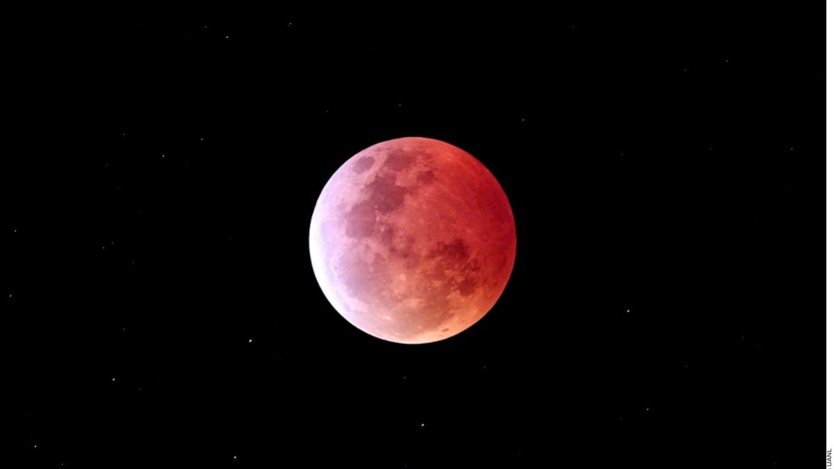 Dará la Luna espectáculo en tono rojizo