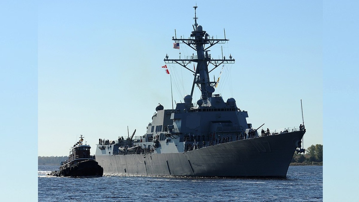 Envía EU buque de guerra en apoyo a seguridad fronteriza