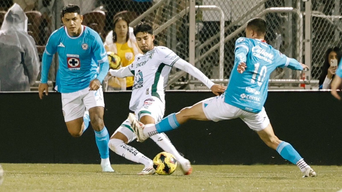 VIDEO Cruz Azul derrota 3-1 al León y estos fueron los goles