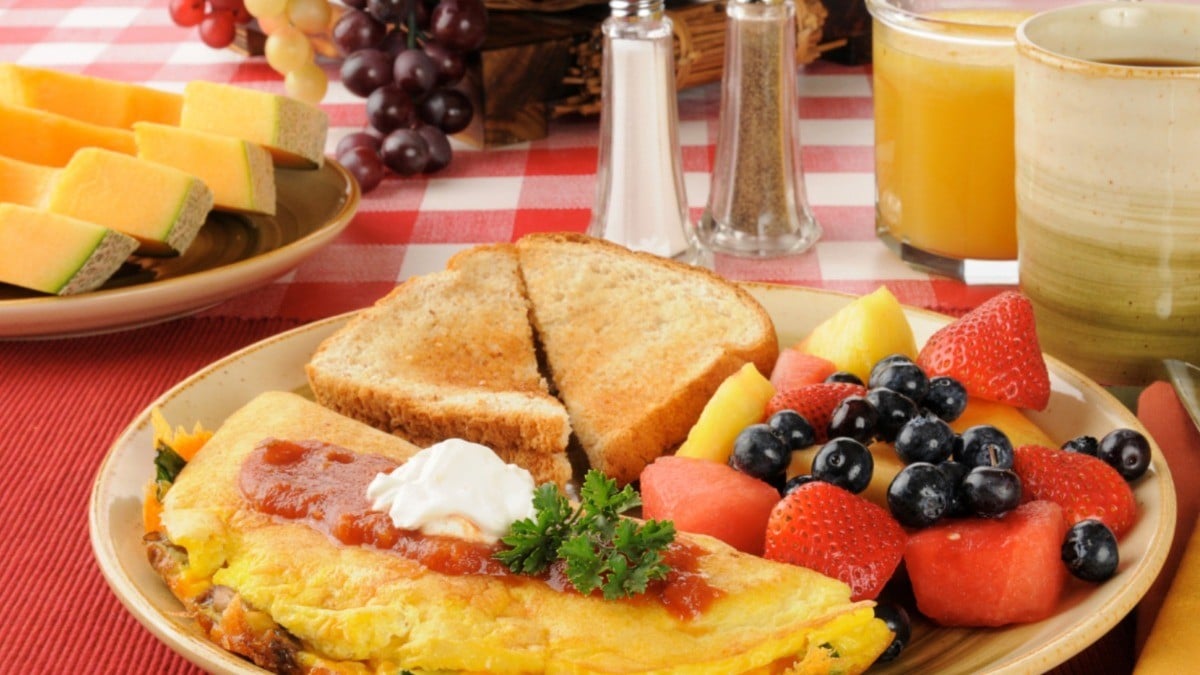 ¡Toma nota! Este es el desayuno ideal para tu hijo antes de ir a clases