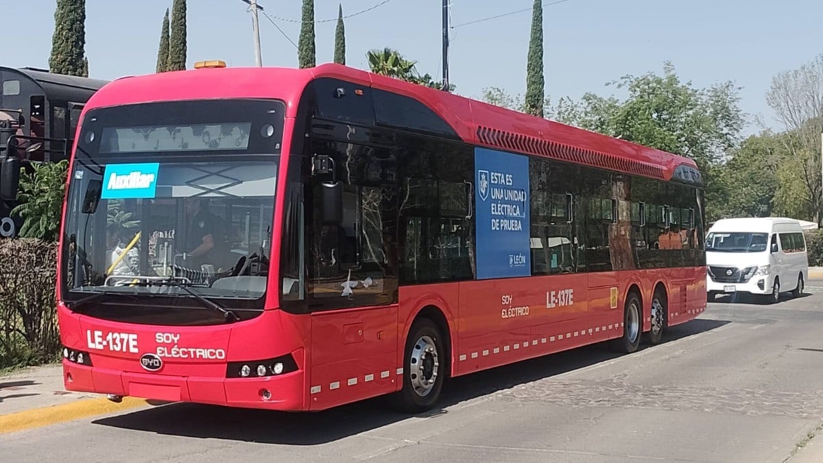 ¡'Orugas' eléctricas! ¿En cuáles rutas iniciarán las pruebas?