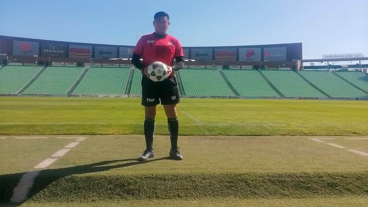Árbitro es golpeado en pleno partido por jugador y muere días después en el hospital