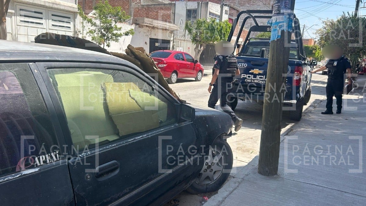 ‘El Sapito’ muere dentro del auto que usaba como casa; ayudaba a barrer las banquetas