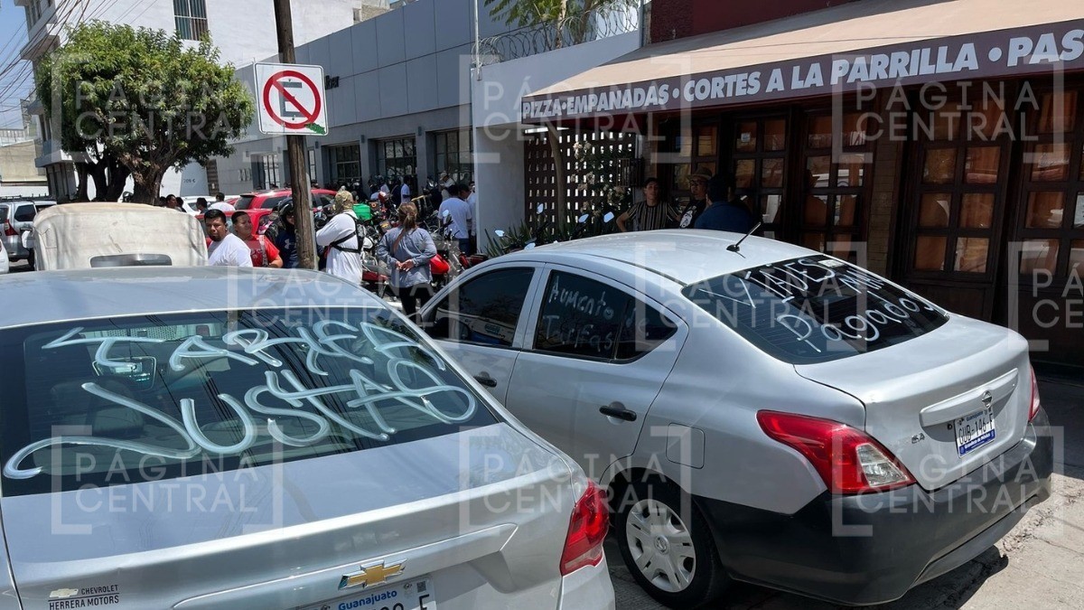 ¡Nueva protesta contra Uber! Conductores exigen tarifas más bajas por usar plataforma