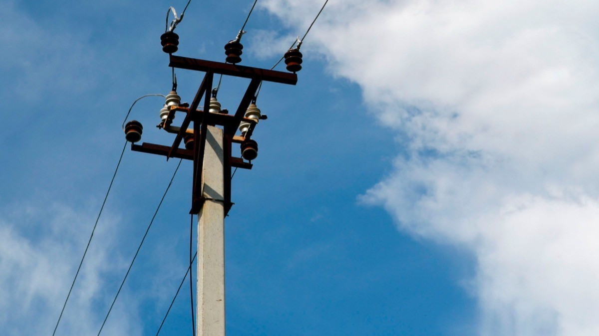 León firma convenio con CFE para llevar luz a 5 comunidades; ¡estas son las beneficiadas!