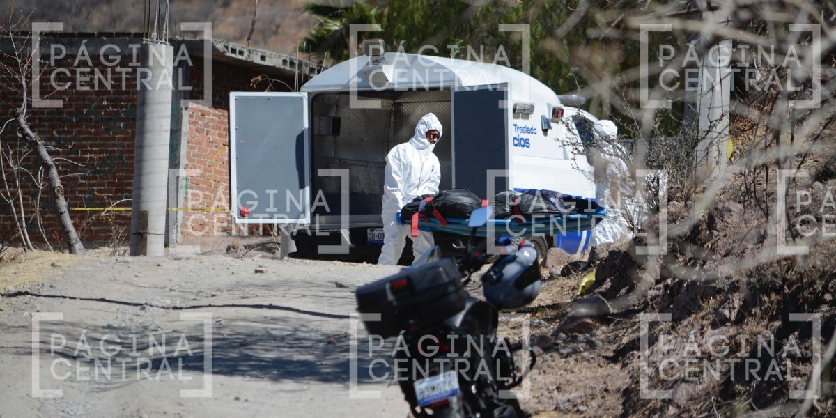 VIDEO ¡Estaba maniatado! Hallan cuerpo con huellas de violencia