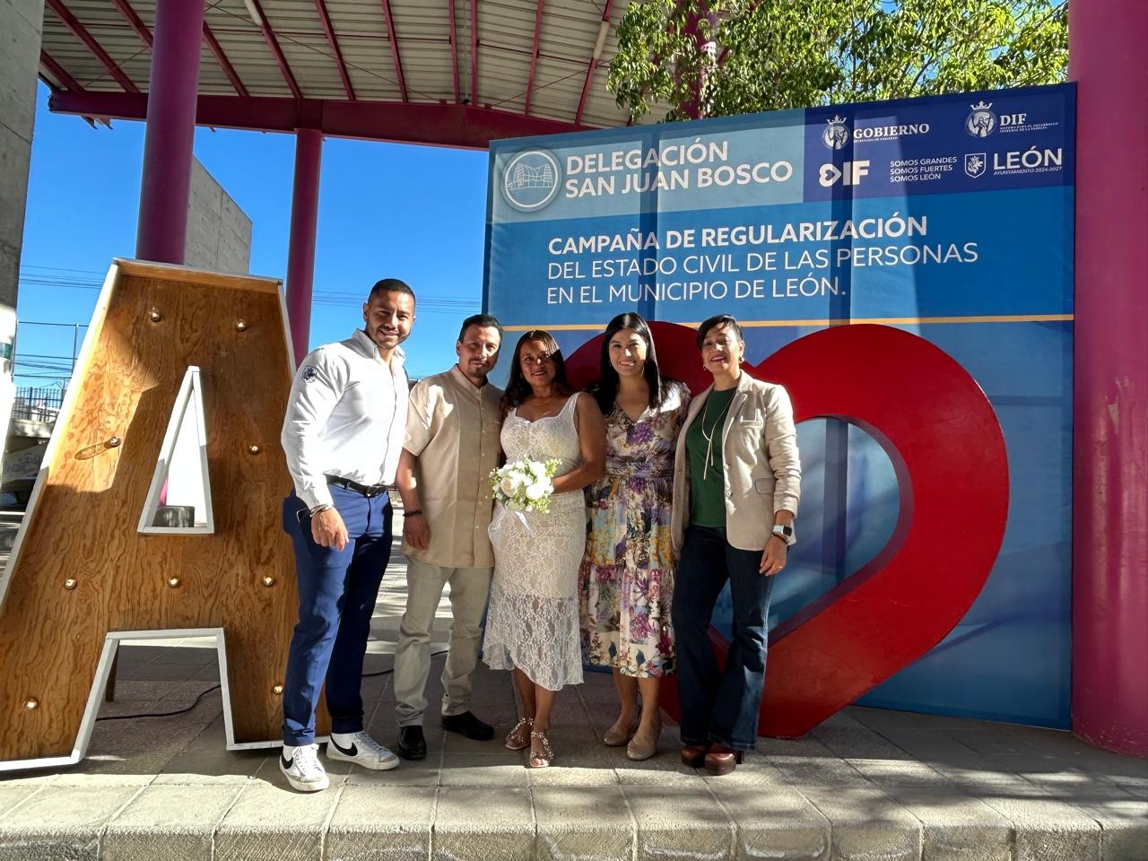 ¡Hubo 50 bodas! Impulsan regularización del estado civil de leoneses