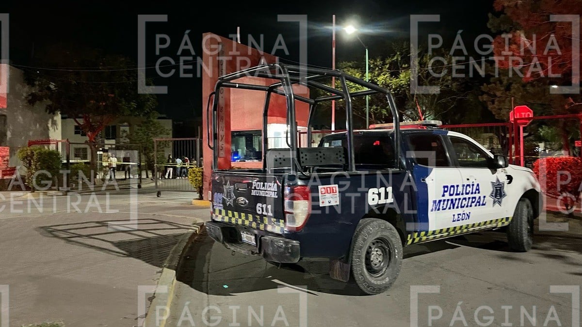Motosicarios disparan contra mujer en Villas de Barceló III