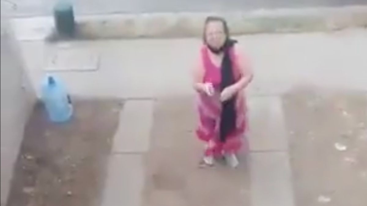 'Abuelita sicaria' dispara contra supuestos ‘paracaidistas’ y mata a dos